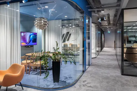 Glass System Nowe Biuro lato 2024 fot Szymon Polanski_4
