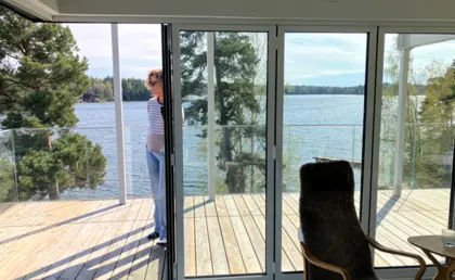 SKN 183 is not that bad. Here in a folding partition from Villa Ola, Askersund