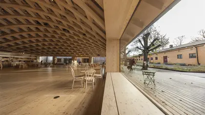 The appearance of modern glass_main image