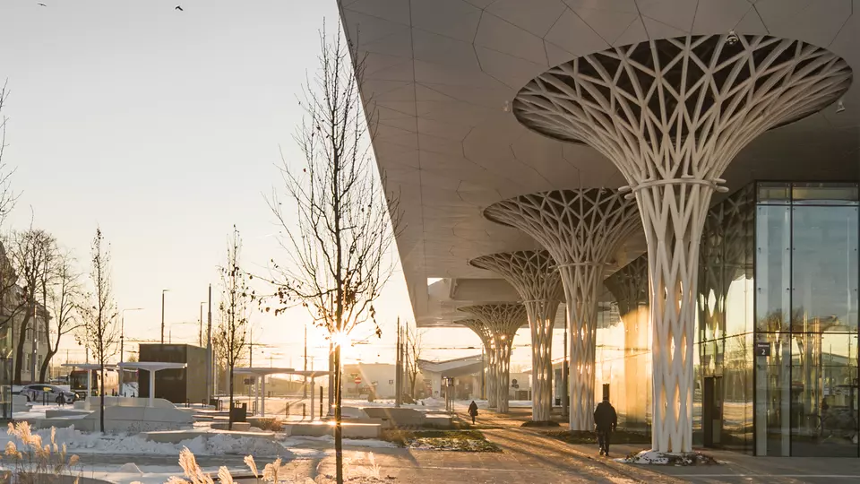 dworzec metropolitalny_tremend