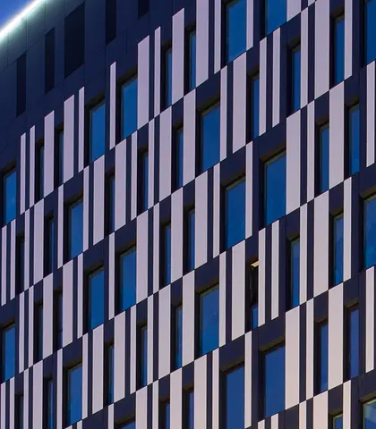 DL Tower_nagłówek2